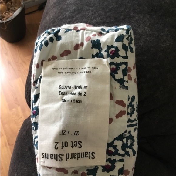 Urban Outfitters Pillow sham just one - Picture 3 of 5